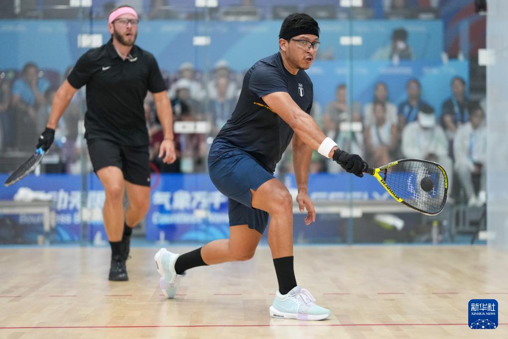 KwBNi, entit KwBNi, entit