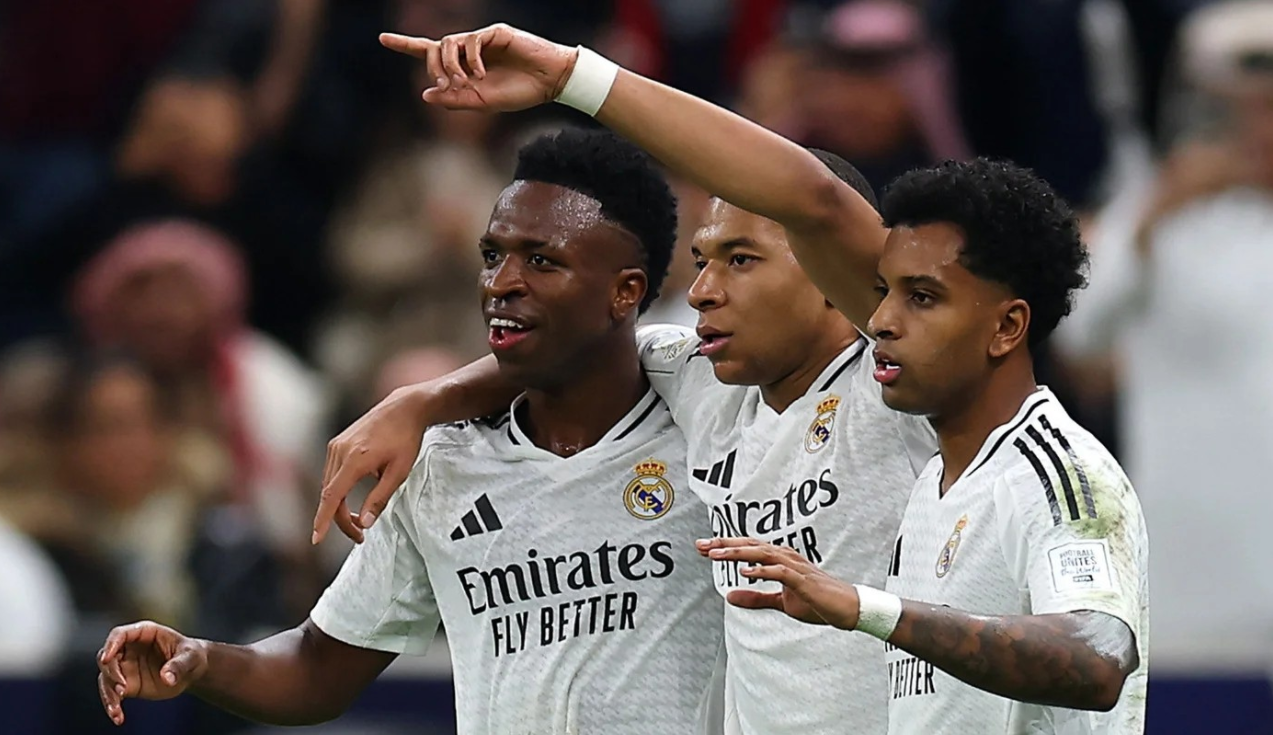 隆索在首发, 居莱尔