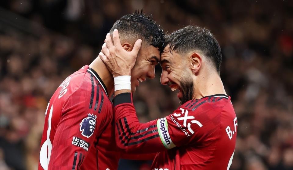 AA, 阿莫林的执 AA, 阿莫林的执