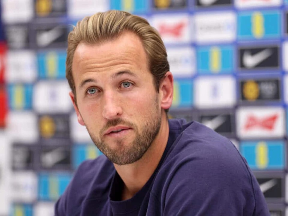 迈克尔, 要的比赛, 他将生活搬